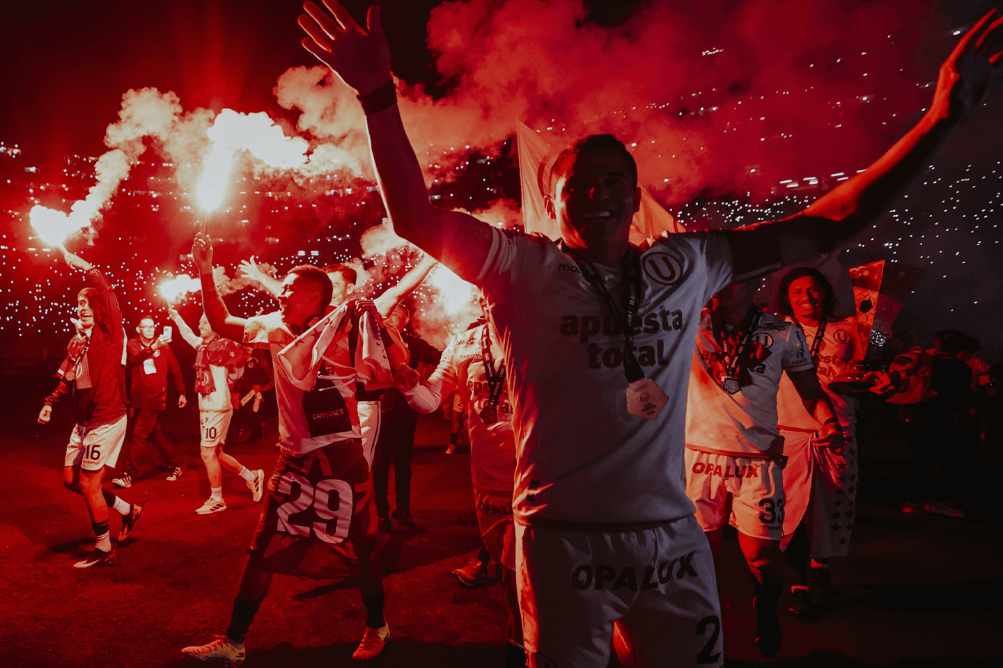 TRI 2025 PAG 62-63 CELEBRACION TRI X UNIVERSITARIO 1